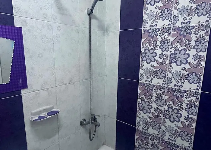 公寓 Two Air-conditioned With 4 Beds, In Al-ahyaa, 10 Minutes Away From El Gouna